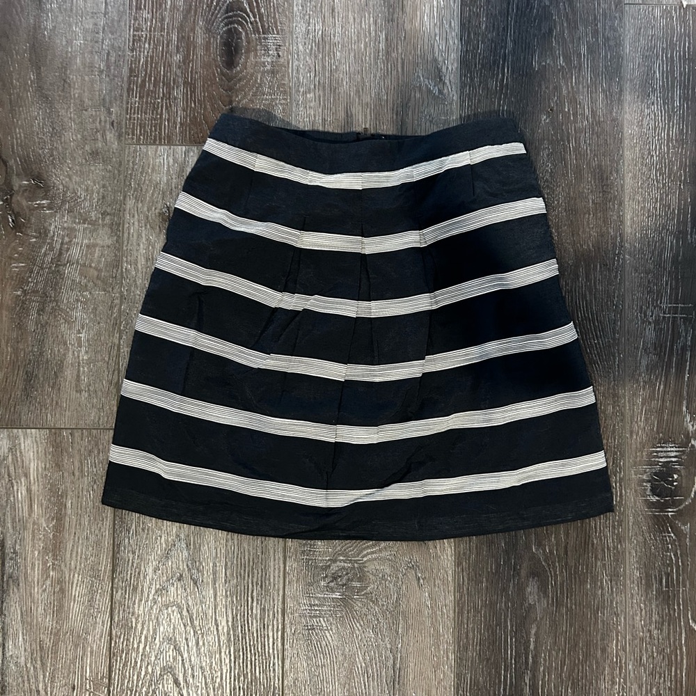 NWOT! Loft Skirt